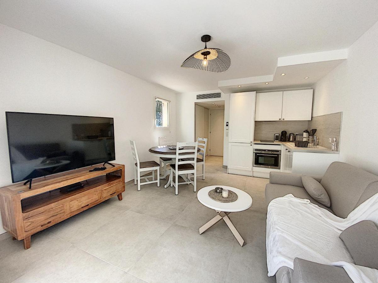 Superbe Appartement Au Coeur Du Cap D'Αντίμπ Εξωτερικό φωτογραφία
