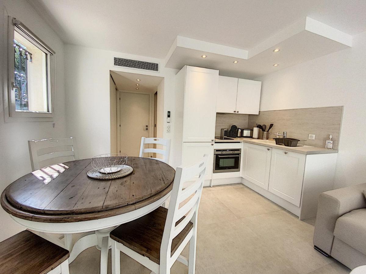 Superbe Appartement Au Coeur Du Cap D'Αντίμπ Εξωτερικό φωτογραφία